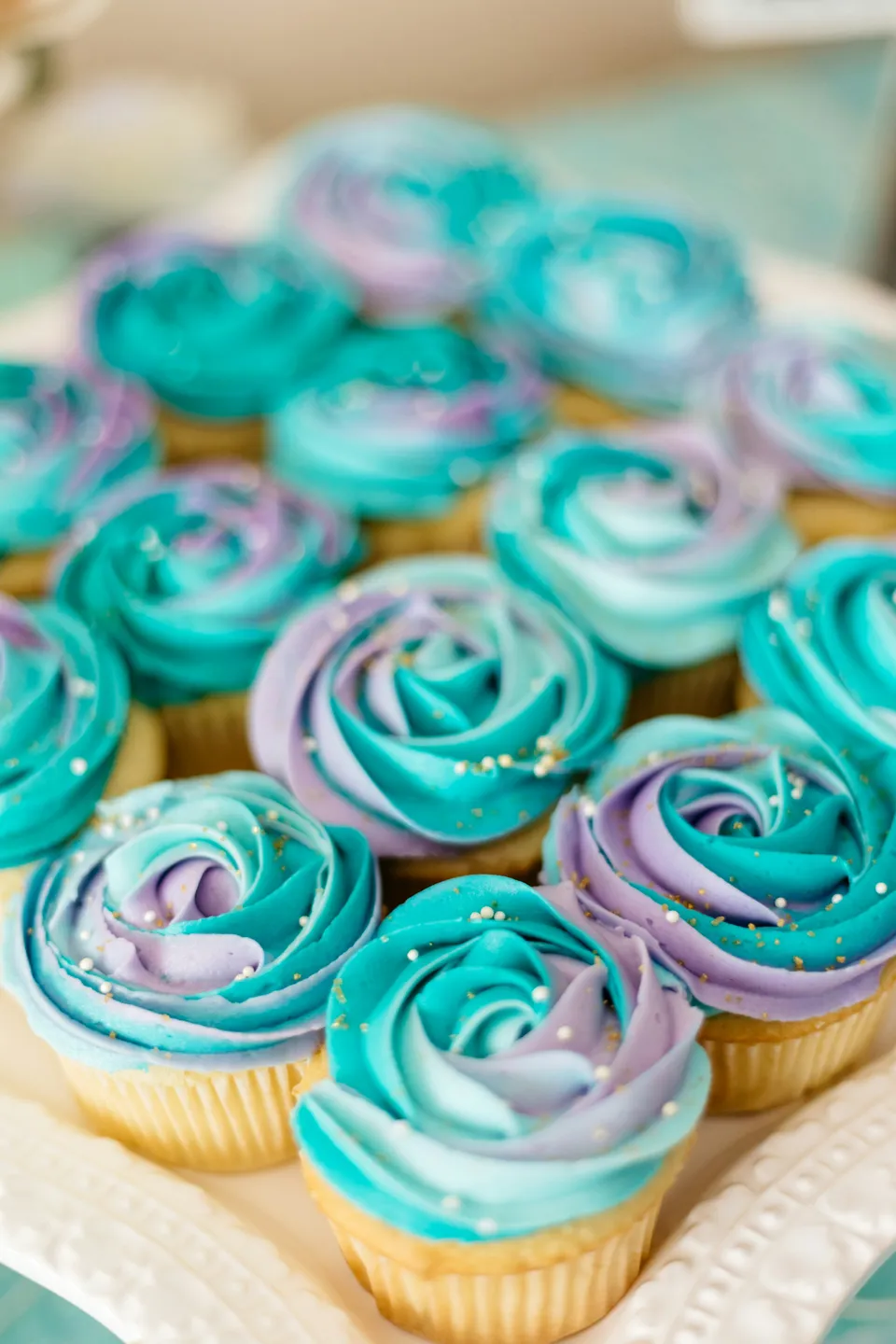 Pastel party cupcakes